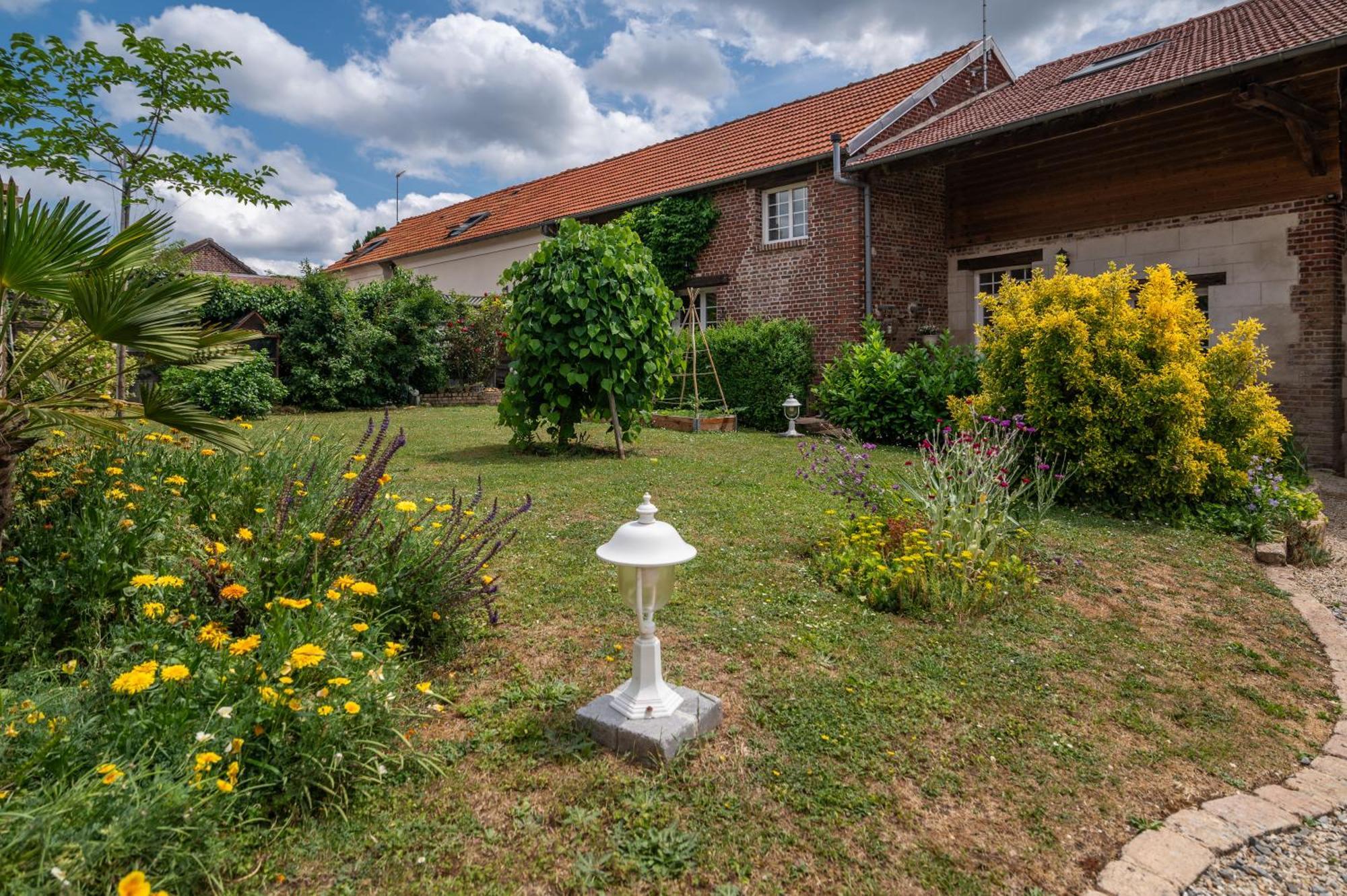 Gite Cosy Green Chevincourt Exterior foto